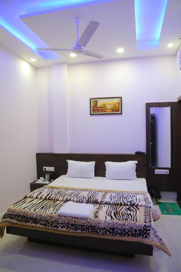 Hotel Golden Dreams Amritsar Exterior foto